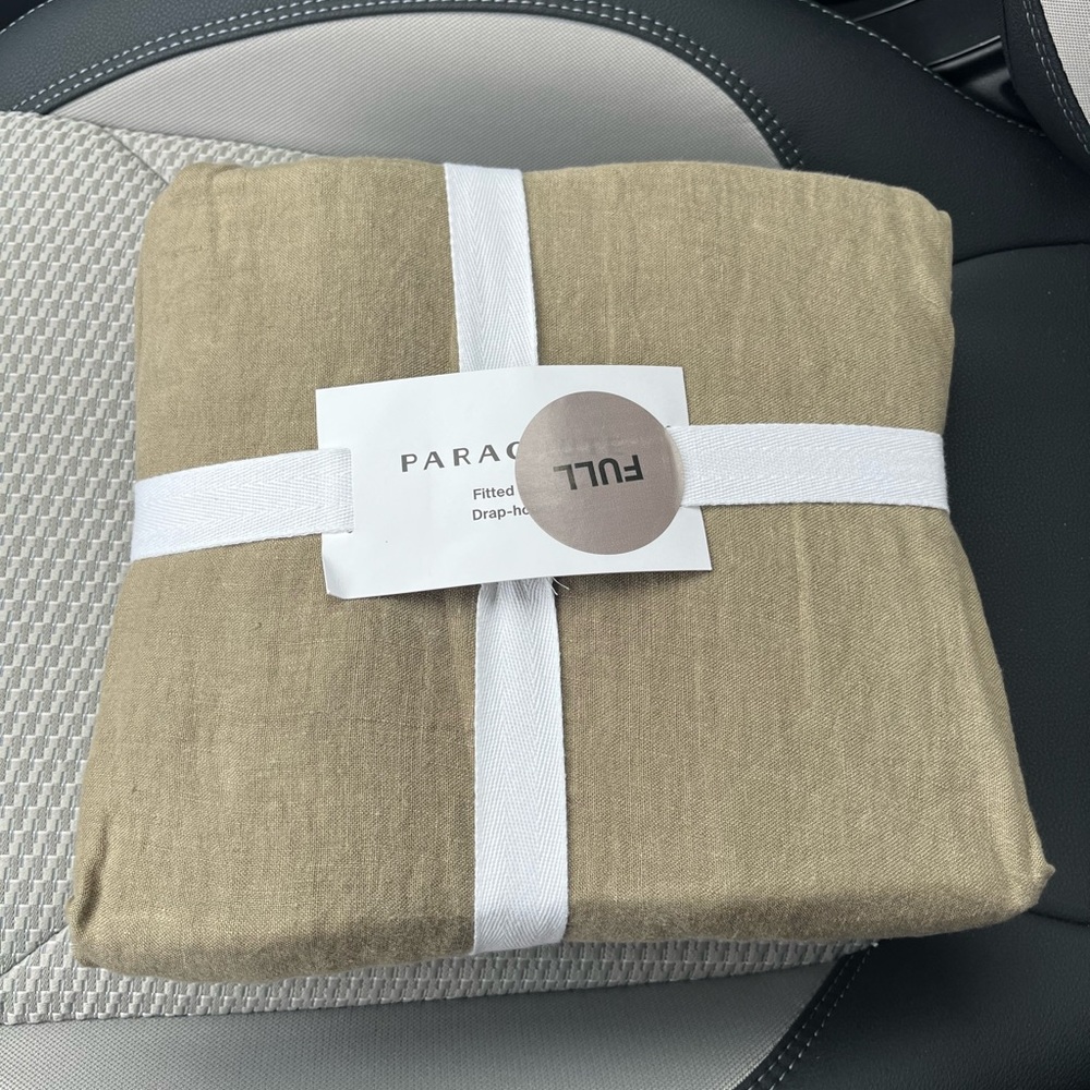 Parachute Linen Fitted Sheet in Surplus
